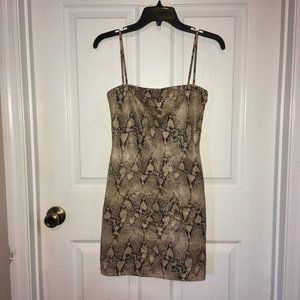Like New Lovely Day Dress Small